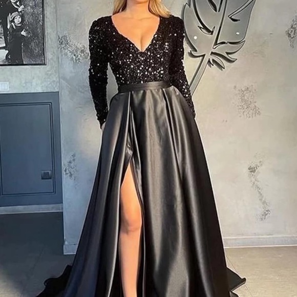 Navy Blue Formal Sequins Dress - Picture 2 of 6